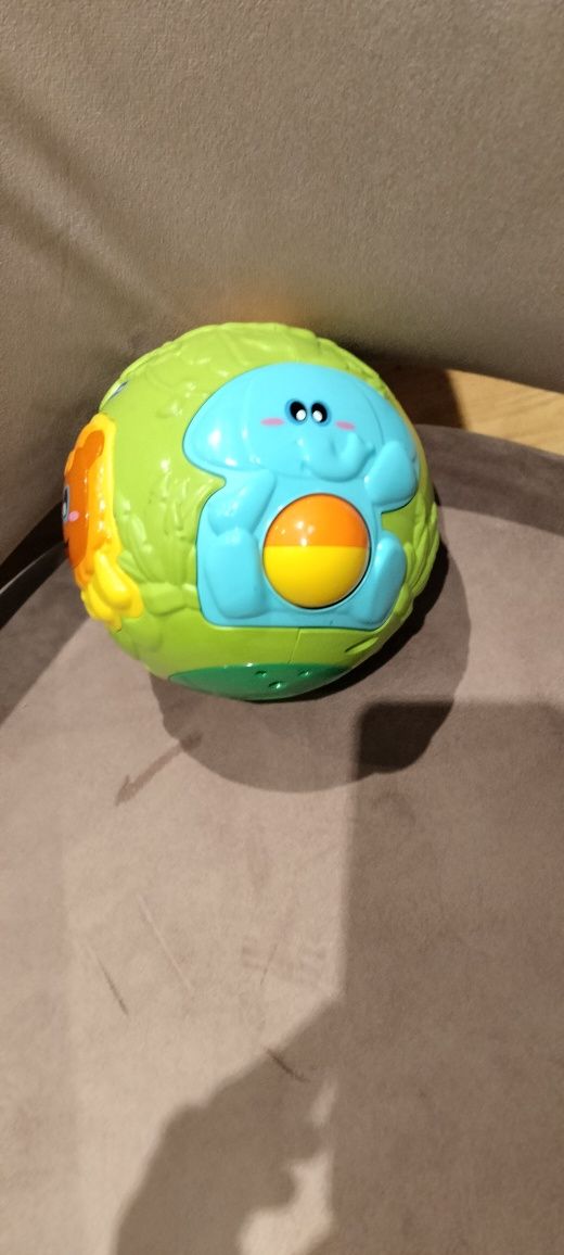 Bola de atividades Chicco