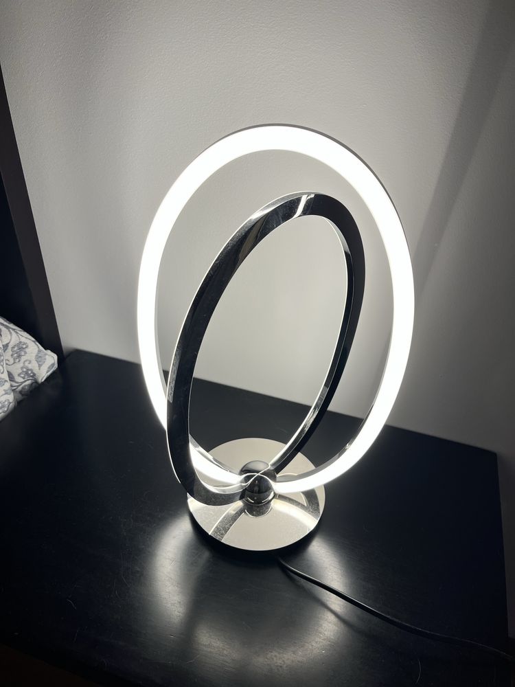 Candeeiro com lampada led