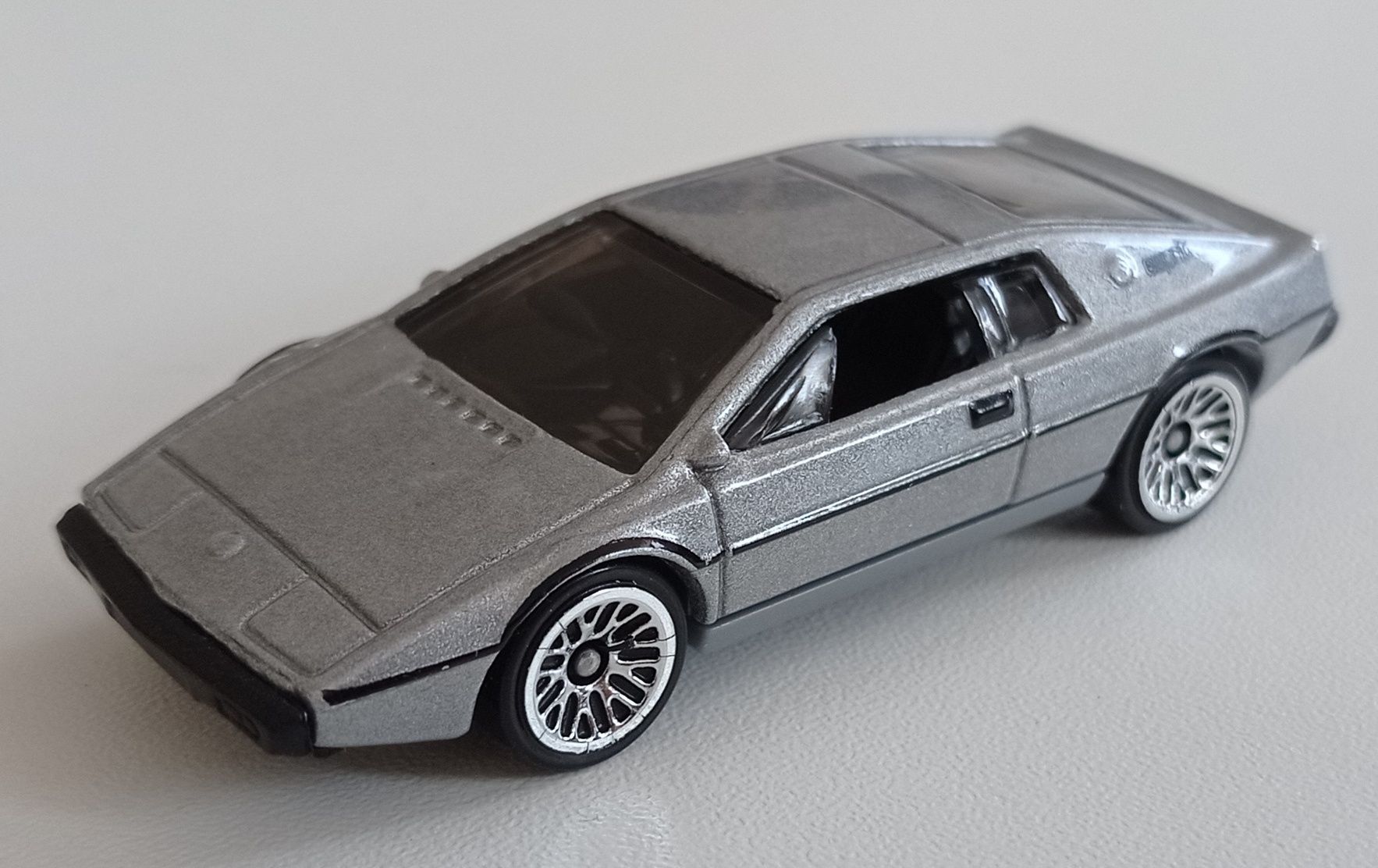 Hot Wheels Lotus Esprit S1