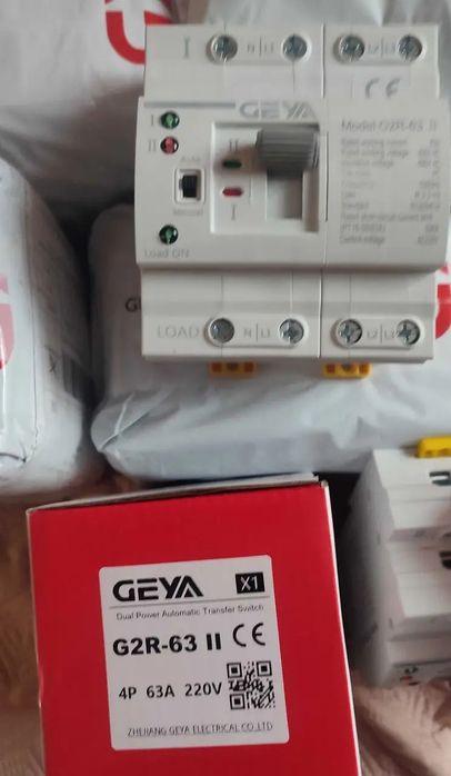 Автоматы ввода резерва разные GEYA 4-полюсний ATS W2R 4P 100A 400V ATS