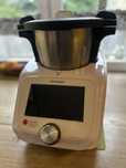 Robot kuchenny Monsieur Cuisine Connect jak Thermomix
