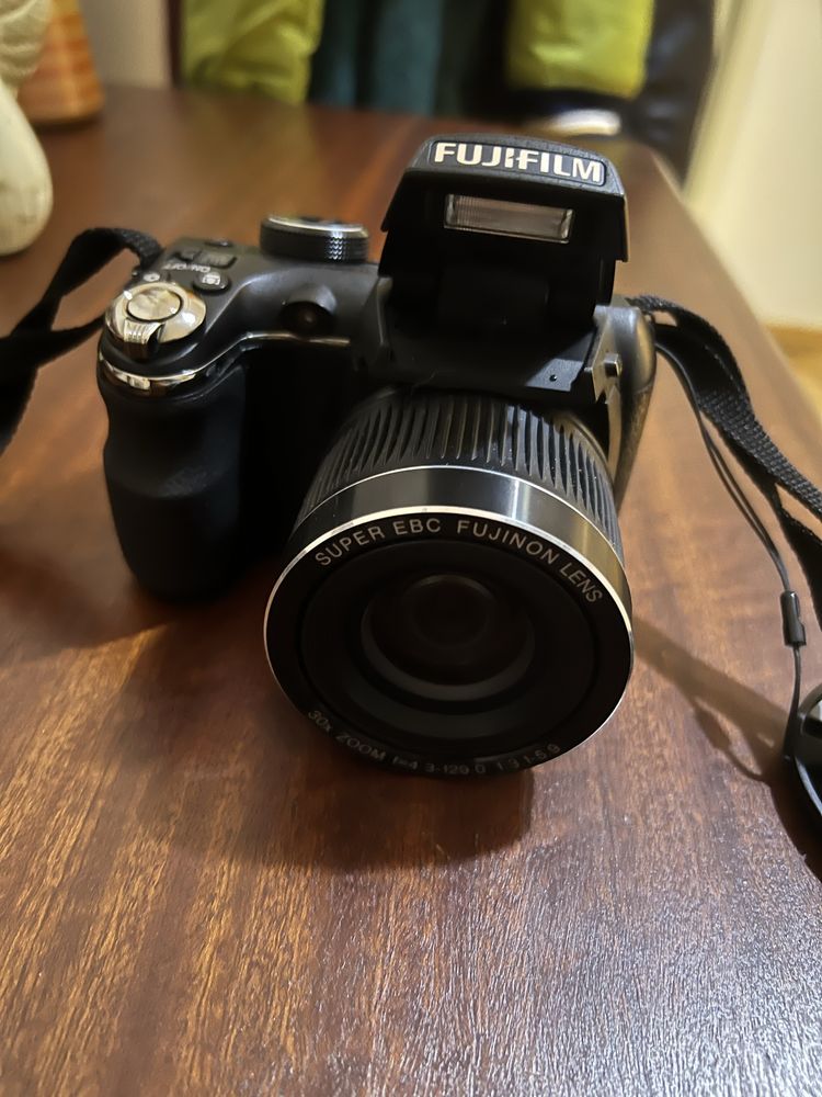 Fujifilm finepix s4000