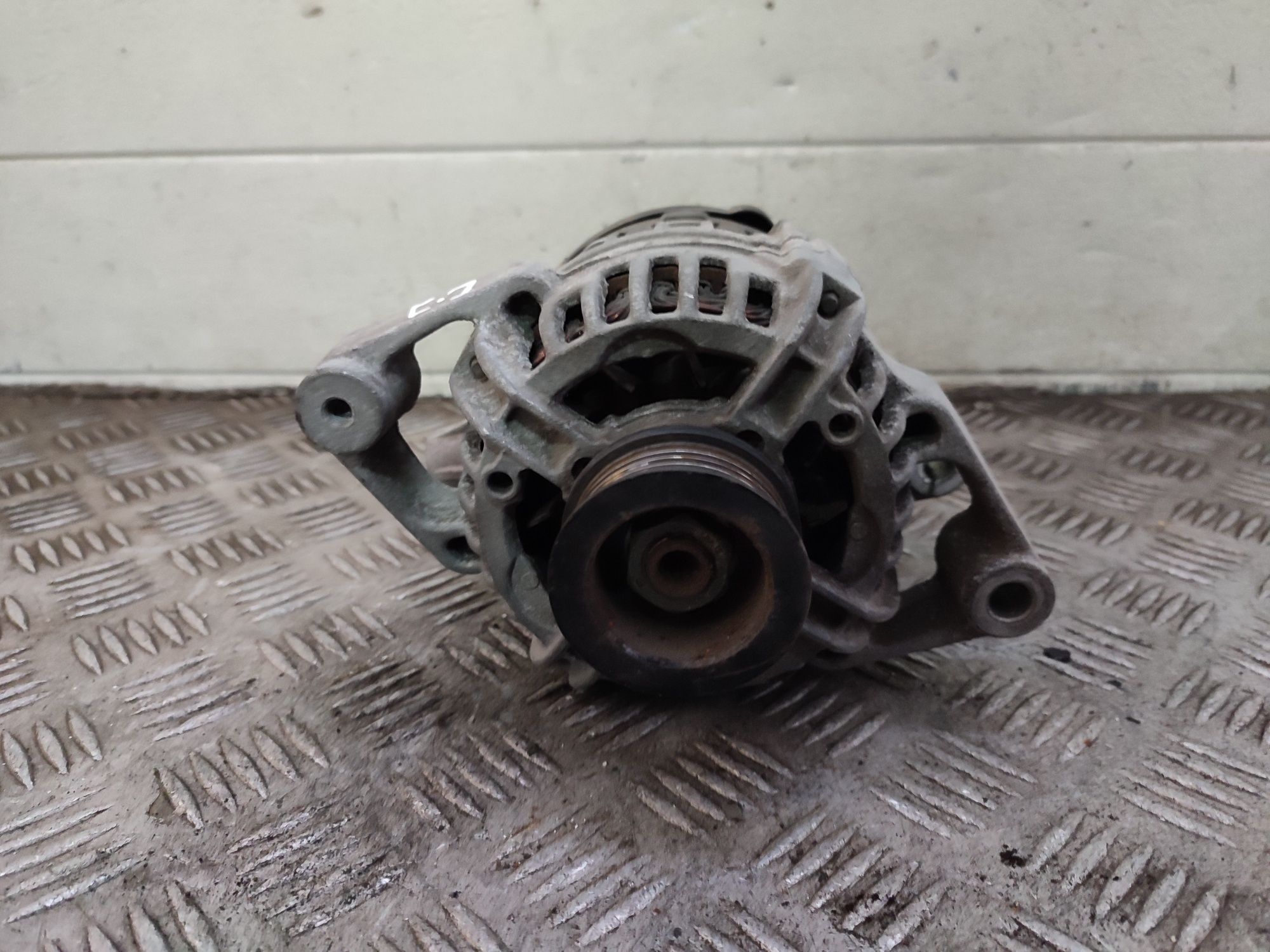 Opel Astra II 1.6 8v alternator