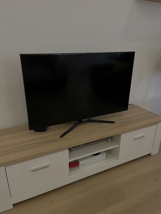 Televisão Samsung UE42F5500AW – Smart TV LED 42” Full HD