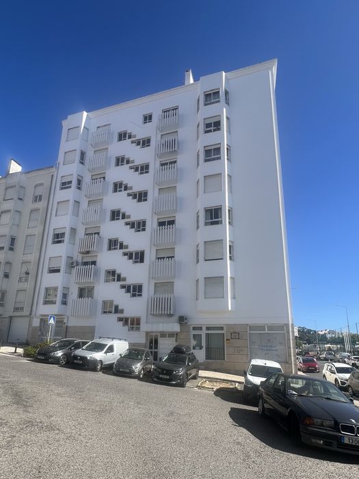 T1 para arrendar Rio de Mouro / Rinchoa com lugar de garagem