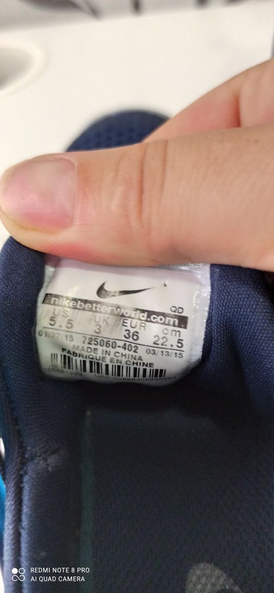 Кросовки Nike фирменные
