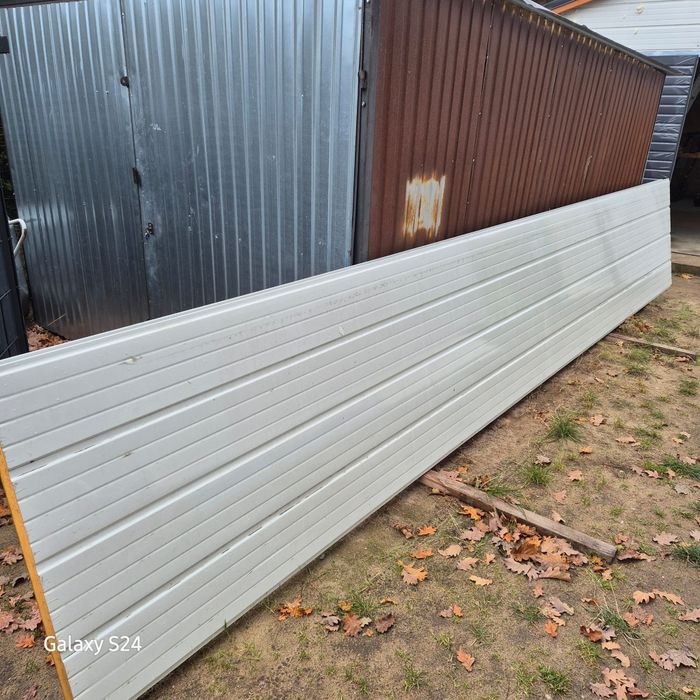 Płyta warstwowa w kolorze białym