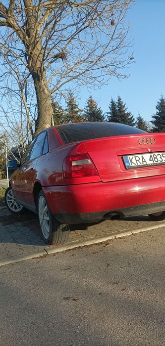 Audi A4 /B5/ 1.6 / 101km/ 1998r +gaz