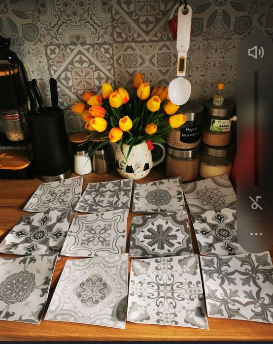 Naklejki samoprzylepne na kafelki 50 sztuk