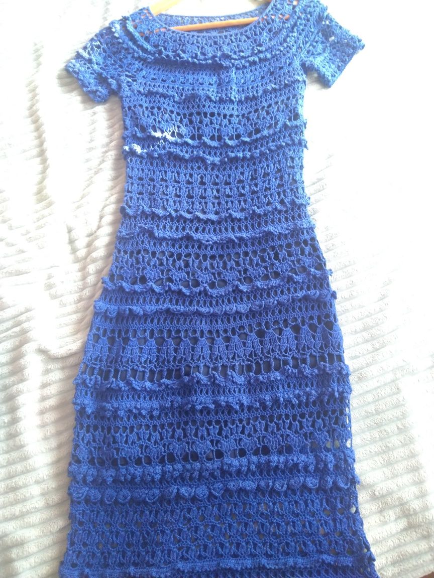 Синее платье вязаное крючком