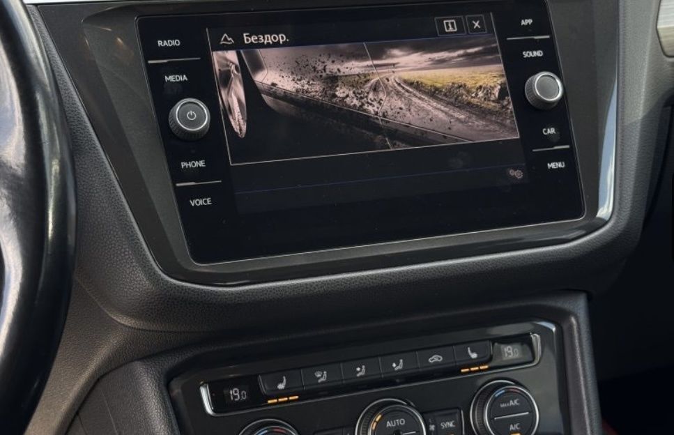 Фольксваген Тігуан 2017 2.0TSI SE+