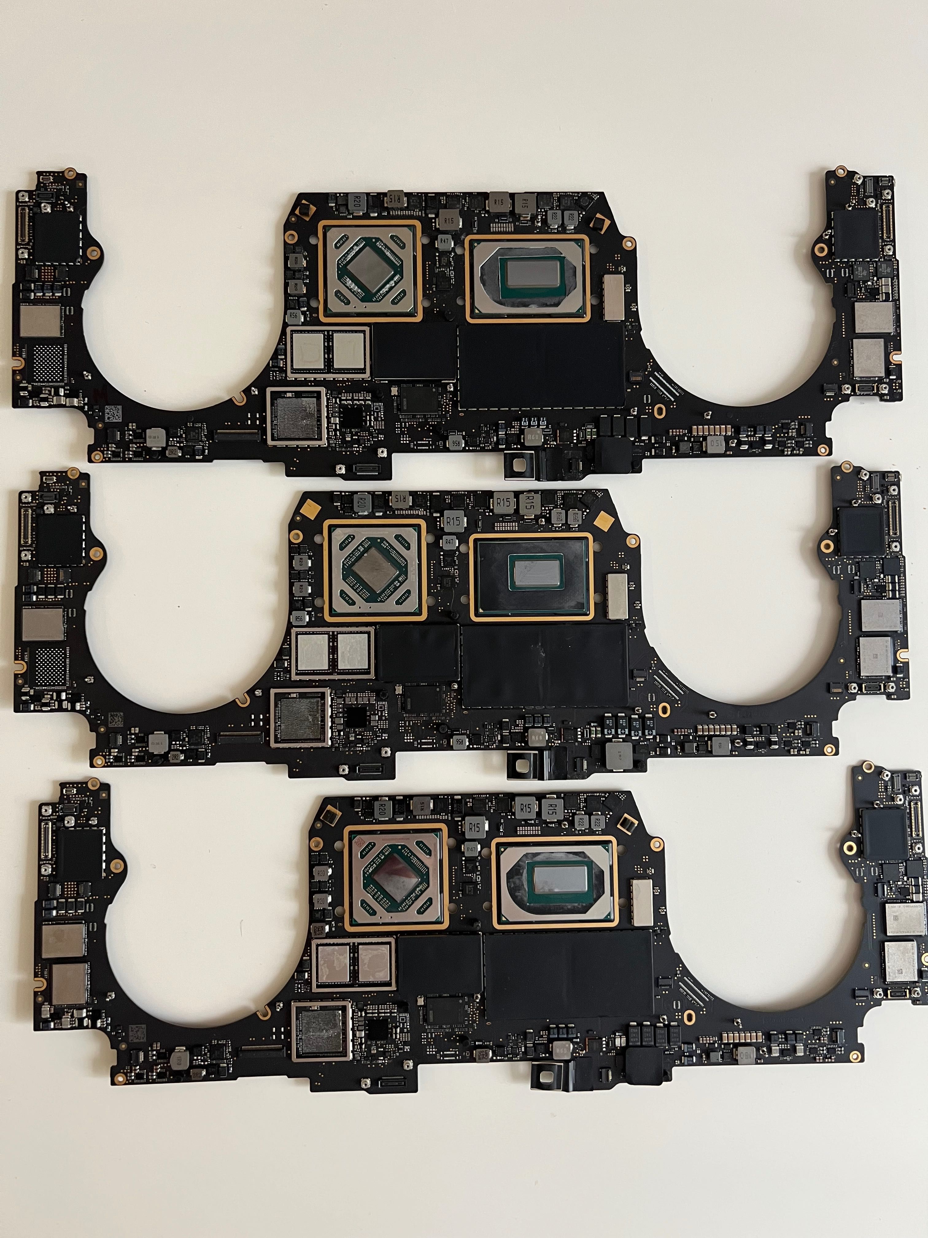 MacBook Pro 16’ 2019 A2141 материнська плата - на запчастини
