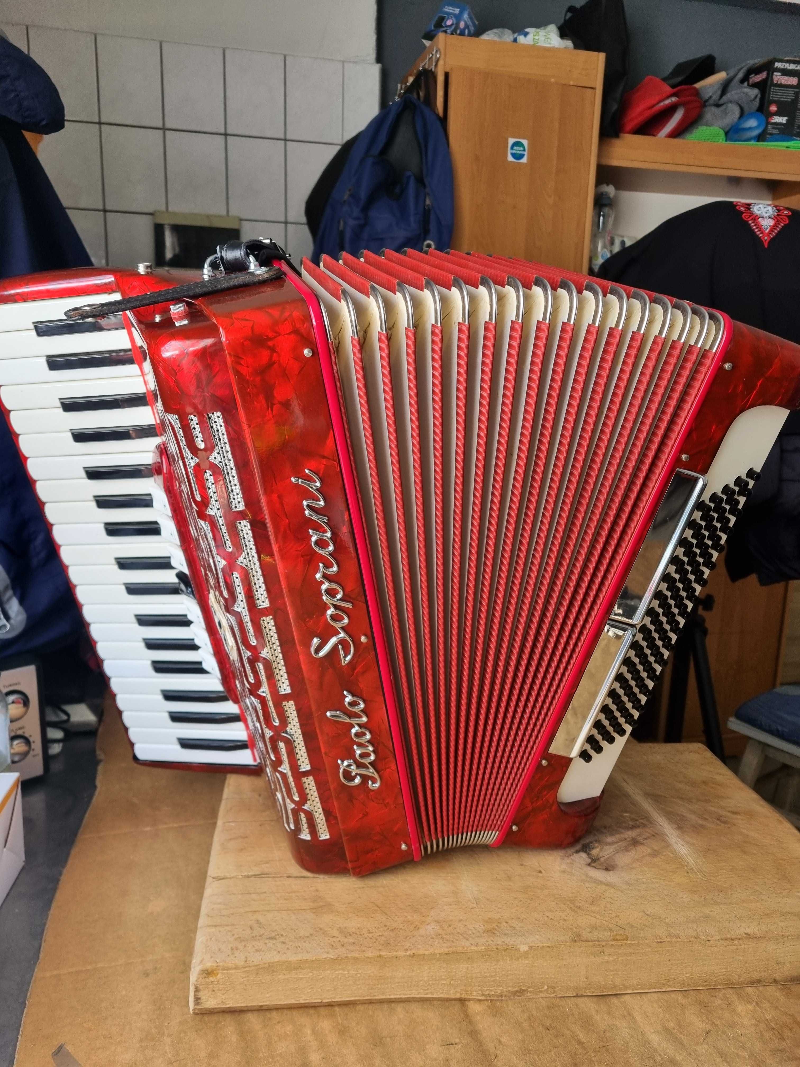 Akordeon pallo soprani 80 basów