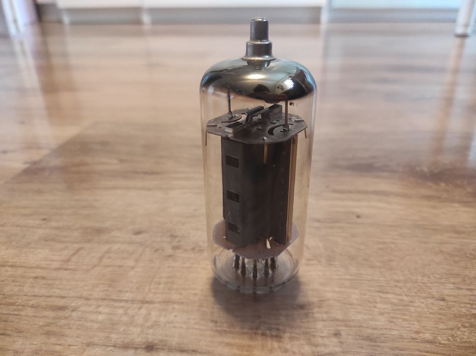 Lampka dekoracyjna retro