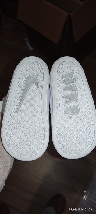 Sapalhinhas Nike 23,5