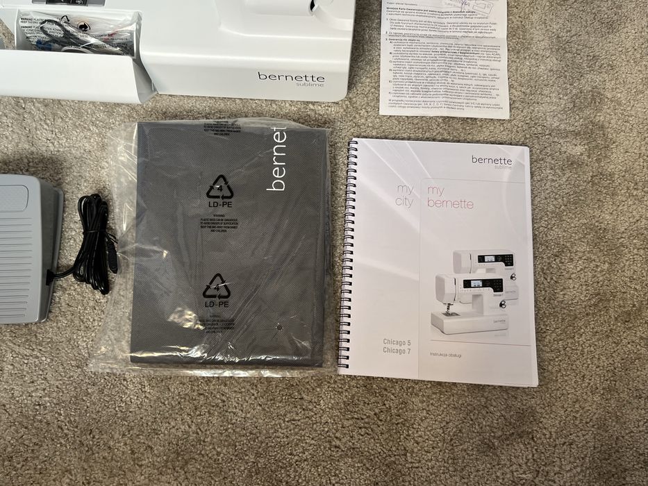 Maszyna do szycia Bernette sublime Chicago 5