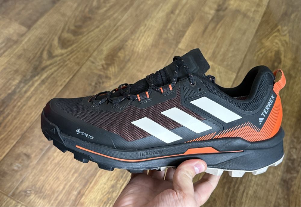 Оригінал Adidas Terrex Skychaser Tech Gore-Tex Hiking IE9904 (27,5см)