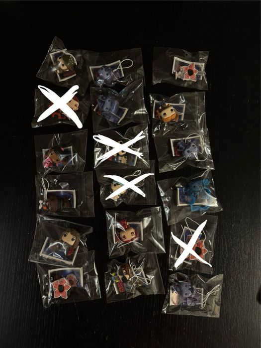 Kinder joy- Stranger Things/Дивні дива фігурки