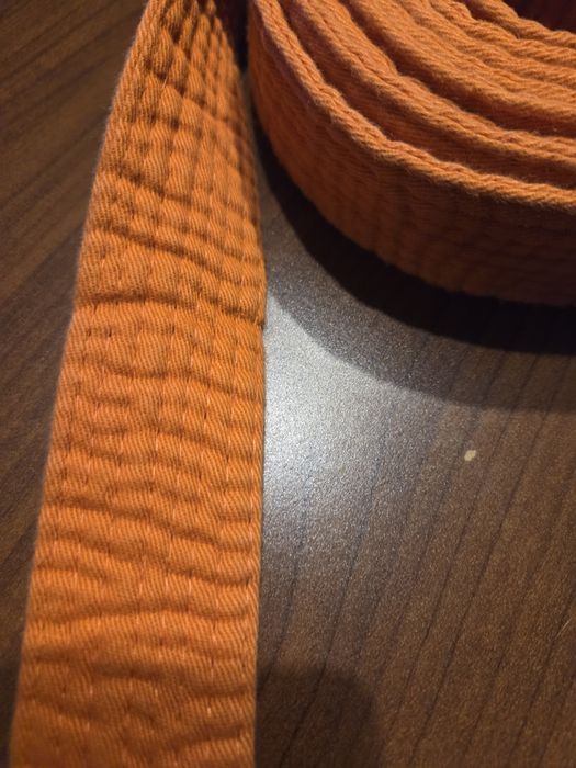 Pomarańczowy pas judo 240 cm