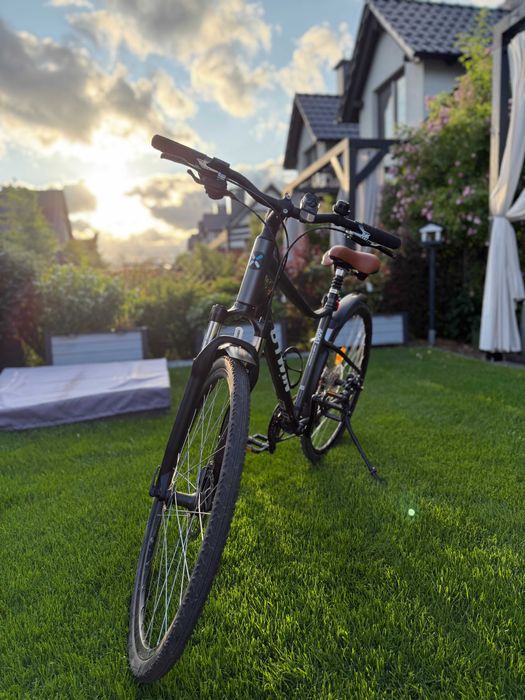 Rower crossowy BTWIN Riverside 500 czarno-czerwony rozmiar M