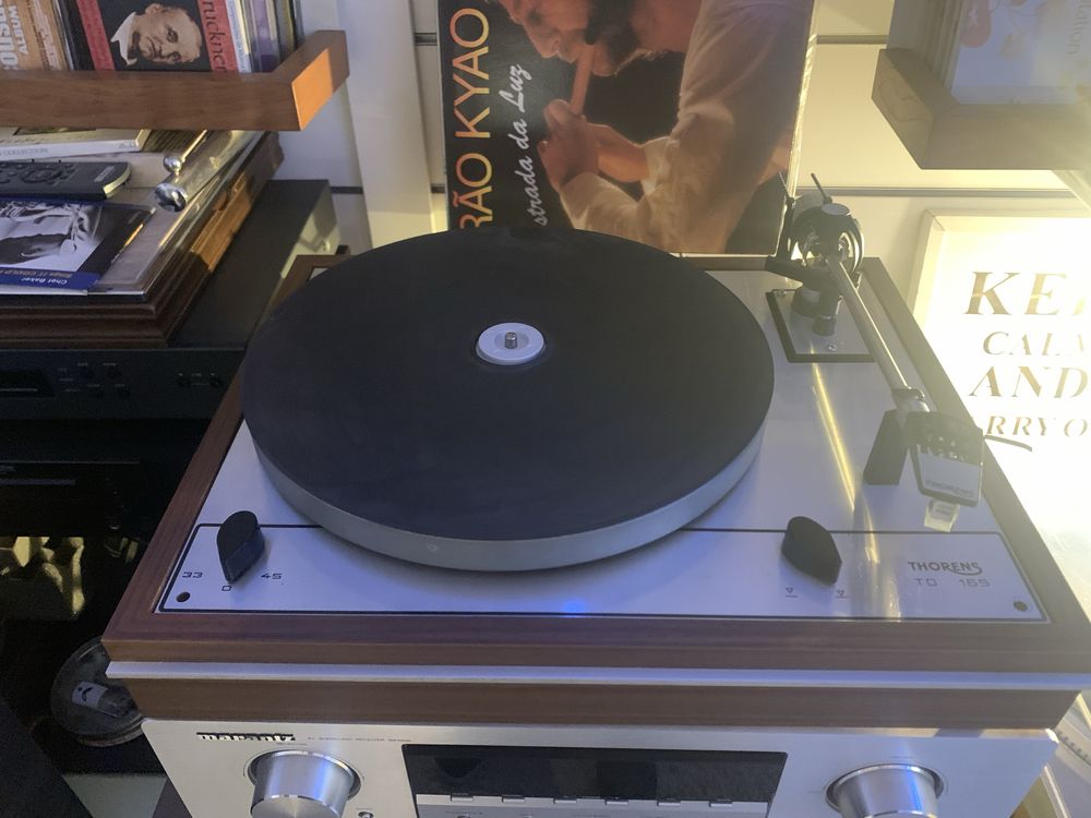 Gira discos Thorens