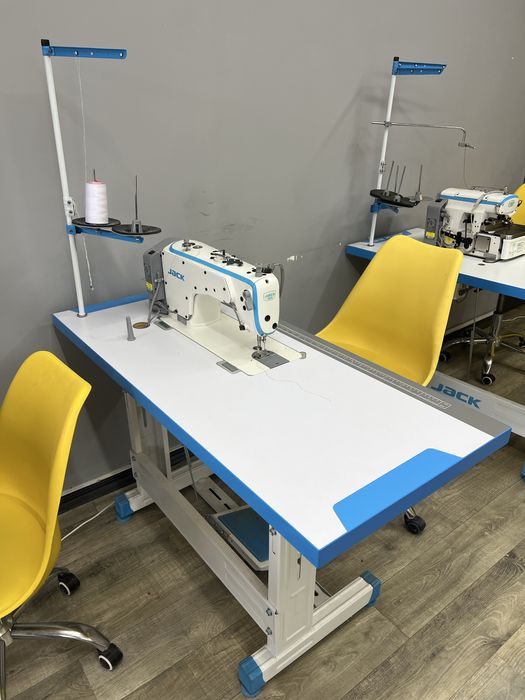 Прямострочка Оверлок швейні машинки