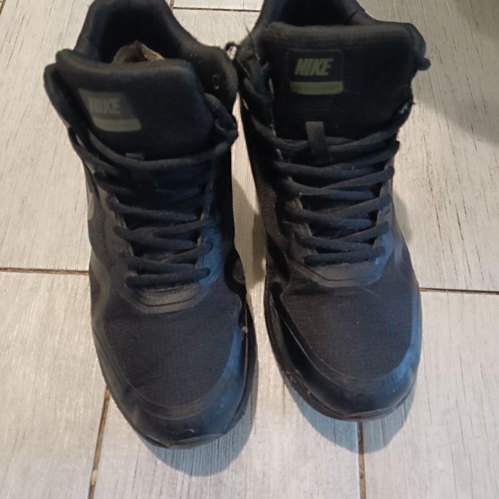 Черевики зимові Nike Gore-tex 41-42 чорні найк