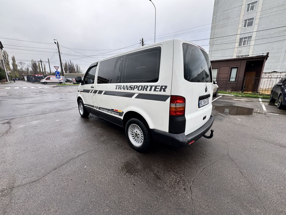 Продам Фольцваген Транспортер Т5