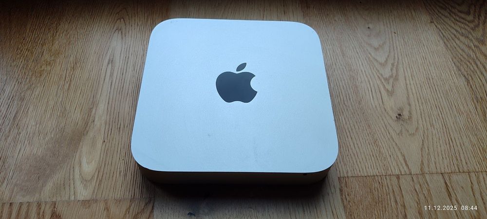 Apple Mac Mini A1347  i7 16GB SSD 250GB