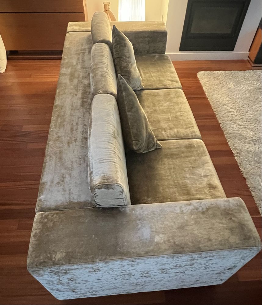 Sofa de tres lugares + chaise longue Laskasas