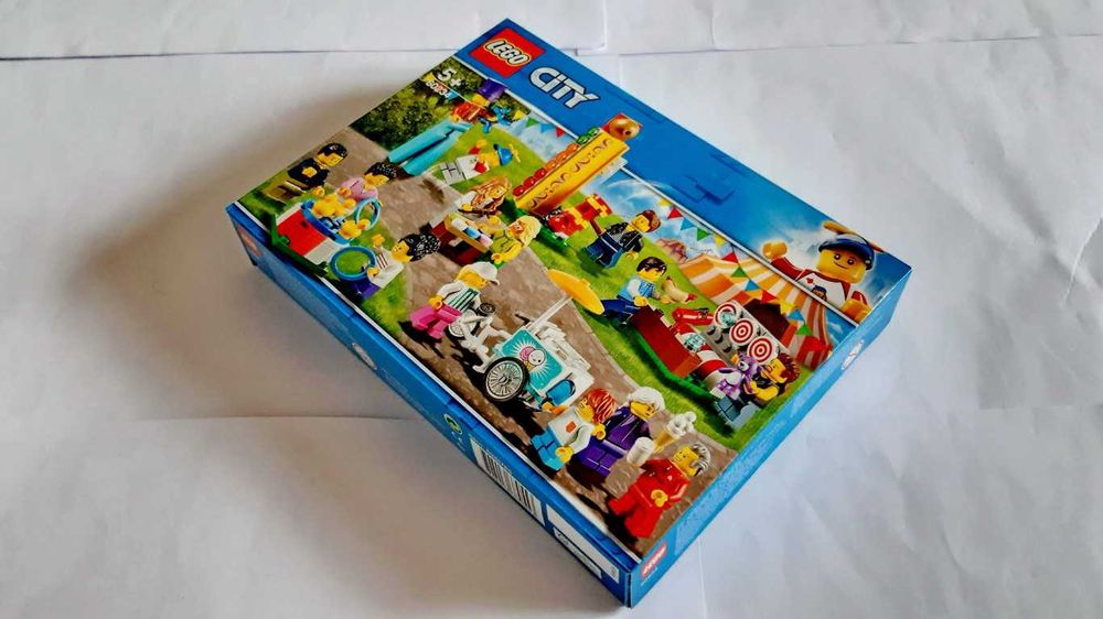 Lego City 60234 People Pack - Fun Fair selado