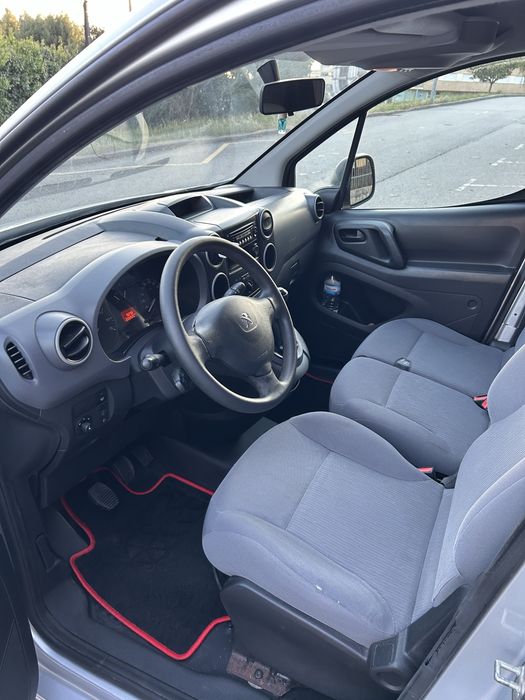 Peugeot Partner L2 XL Longa 3lugares 2012