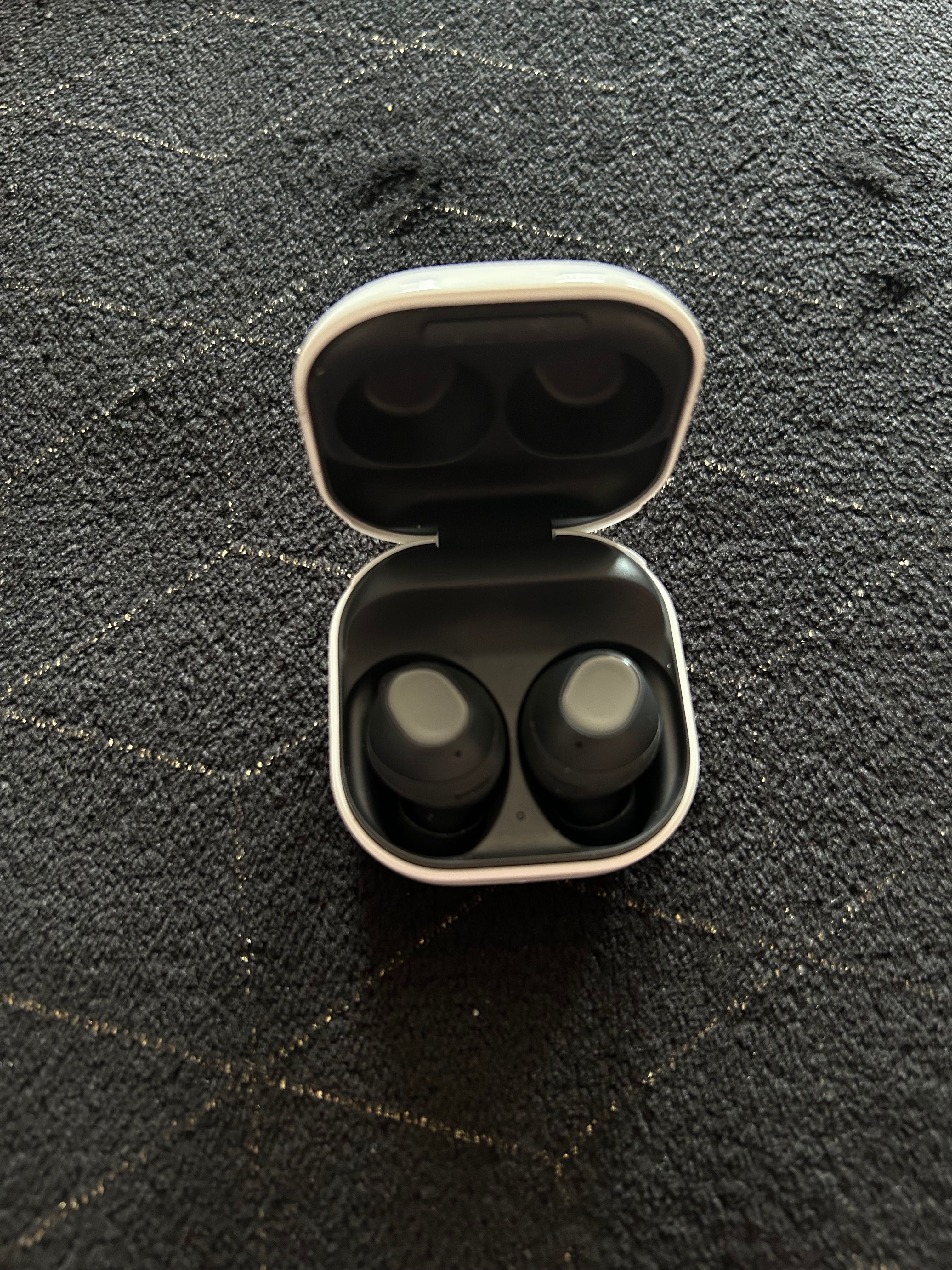 Samsung Galaxy S24 8/128GB + słuchawki Samsung galaxy buds FE