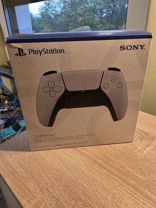 Dual Sense plus 2 nowe analogi Halla