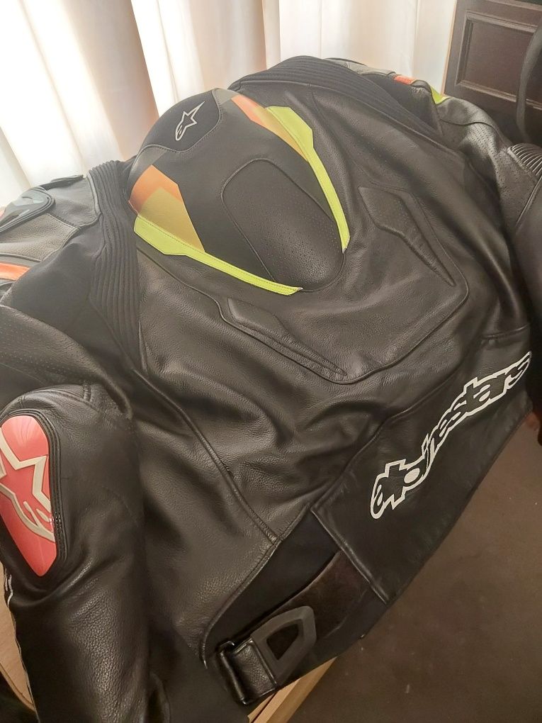 Casaco e calças alpinestars atmv4