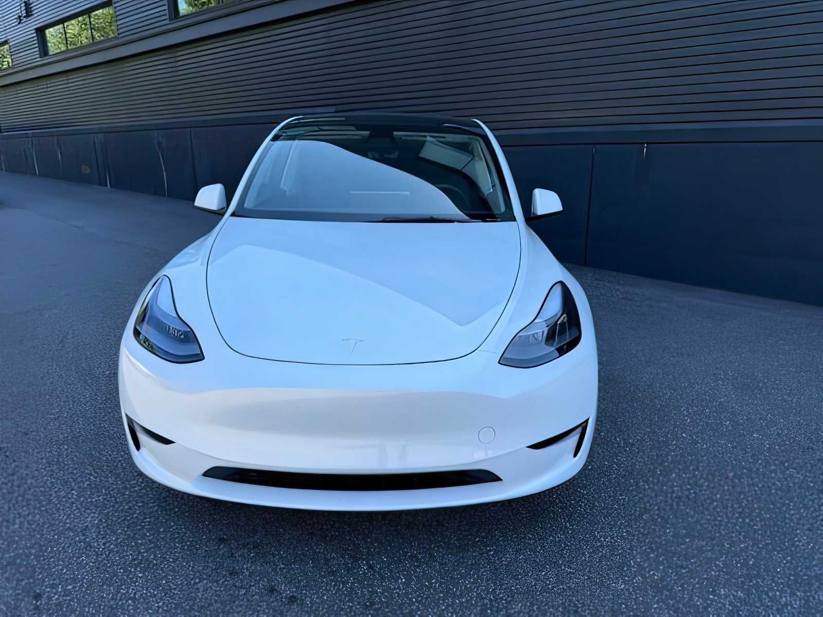 2024 Tesla Model Y Performance