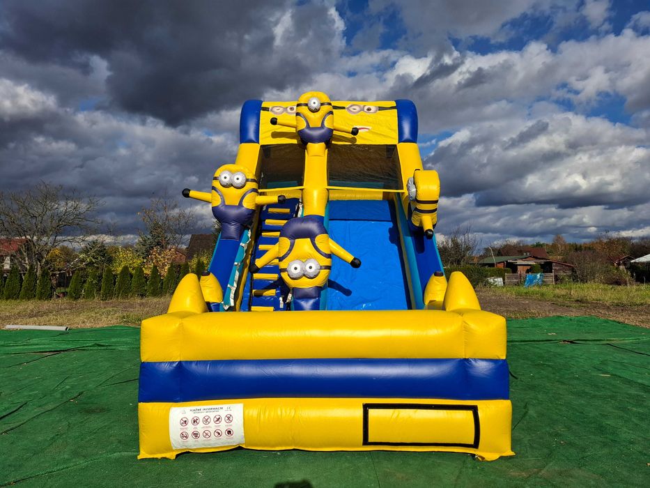 Надувна гірка "Шалені міньйони" нова