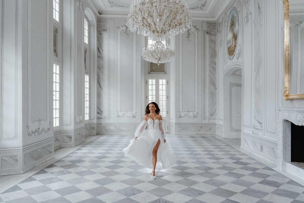 Suknia ślubna gorsetowa kwiaty 3D