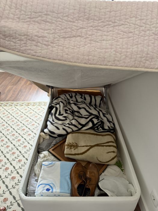 Cama sommier de solteiro (colchão incluido)