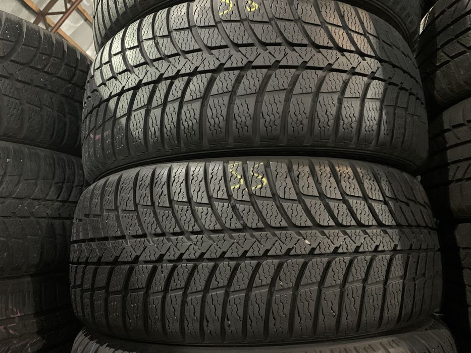 Шины б/у зима 215/50-R17 Kumho I Zen KW23