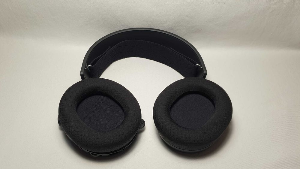 Słuchawki nauszne SteelSeries Arctis 5 BLACK - jak NOWE.