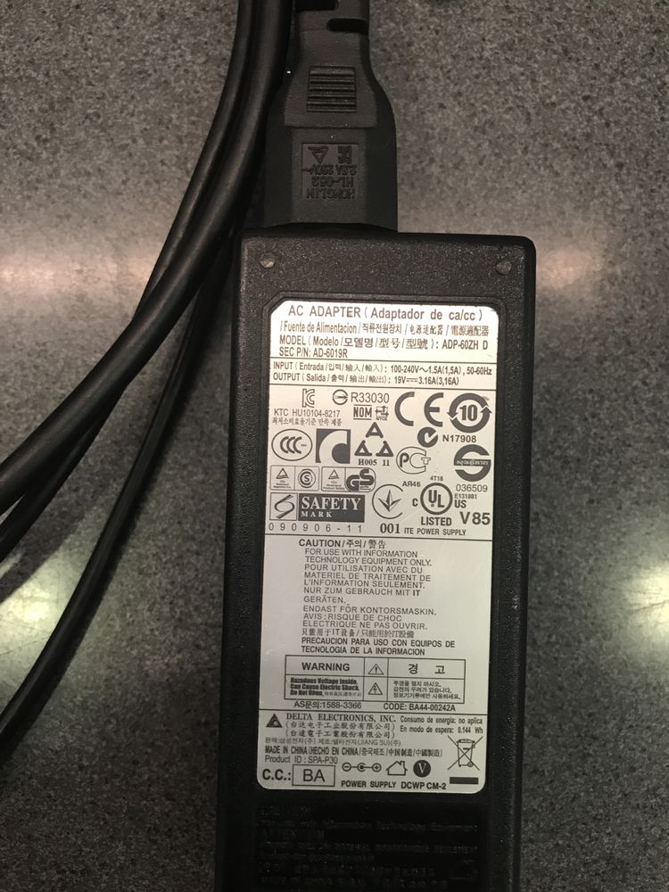 Ноутбук Samsung NP300E7Z