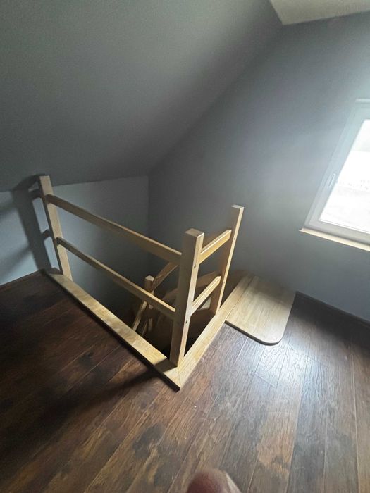 Solidne Schody Zabiegowe z Litego Drewna z Balustradą - OKAZJA