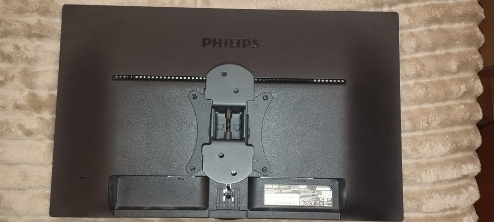 Monitor Phillips 223V5L