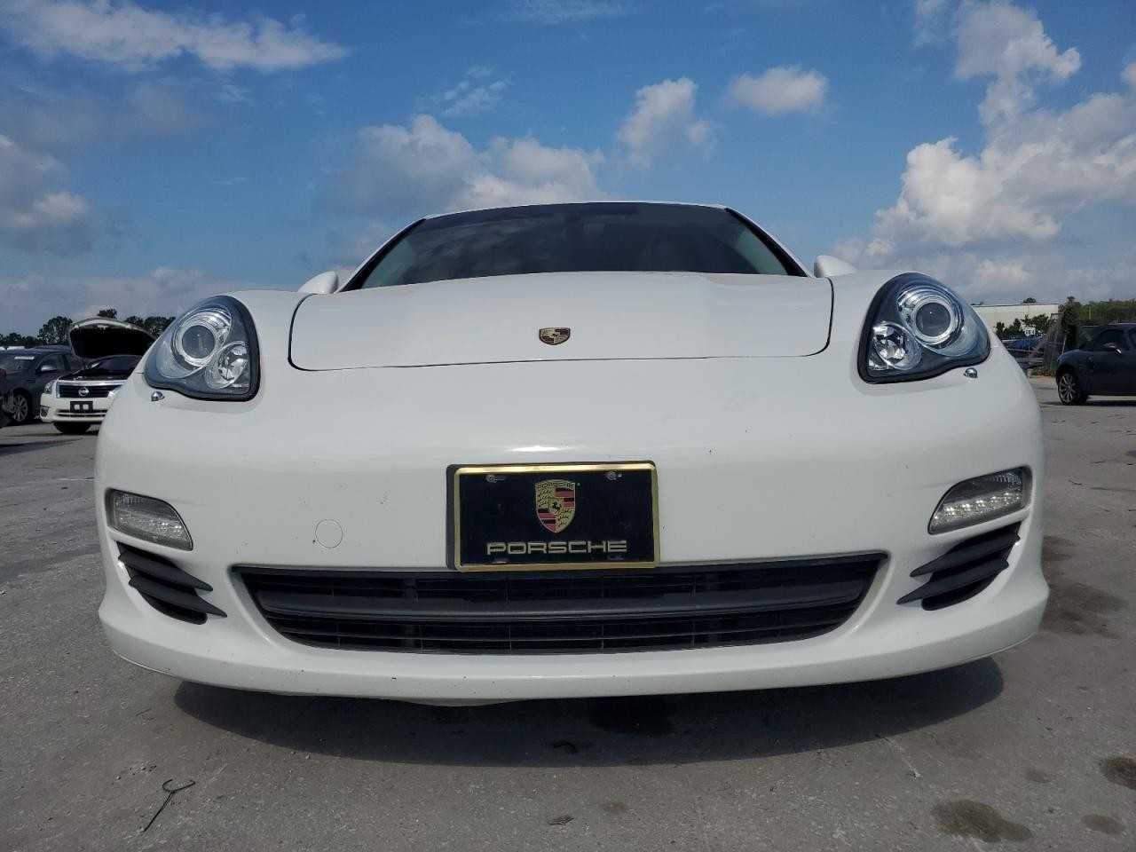 Porsche Panamera (970) Hybrid 3.0 S, z 2012 roku, model USA.