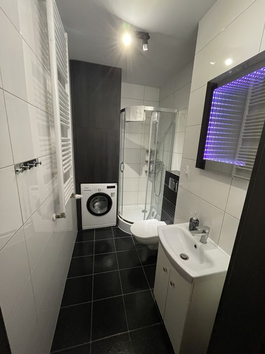 Apartament na wyłączność Głowackiego 10 ( dwa pokoje, max 4 osoby)