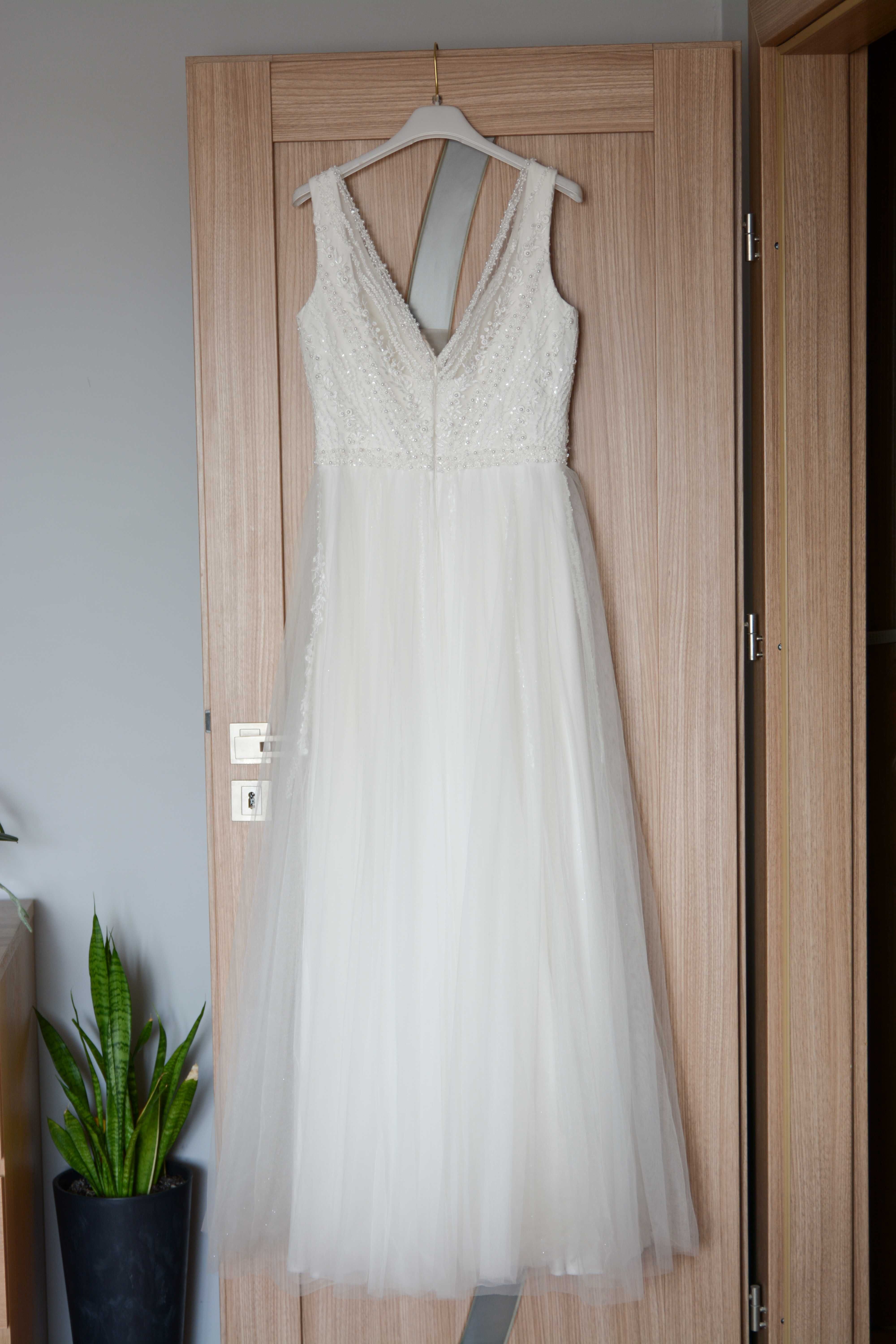Suknia ślubna Dama Couture kolor ivory śmietankowy