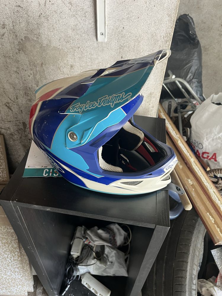 Capacete troy lee designs
