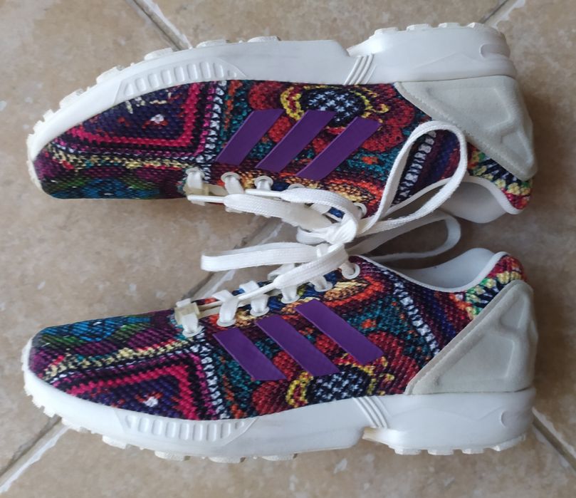 Adidasy damskie 40 2/3r, US 8,5; UK 7, długość wkladki 25cmmodel Torsi