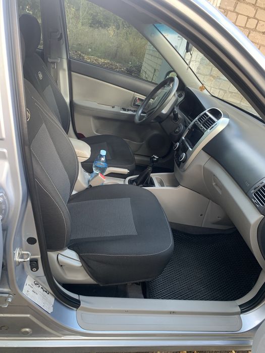 Kia Cerato 08. 2.0ГАЗ